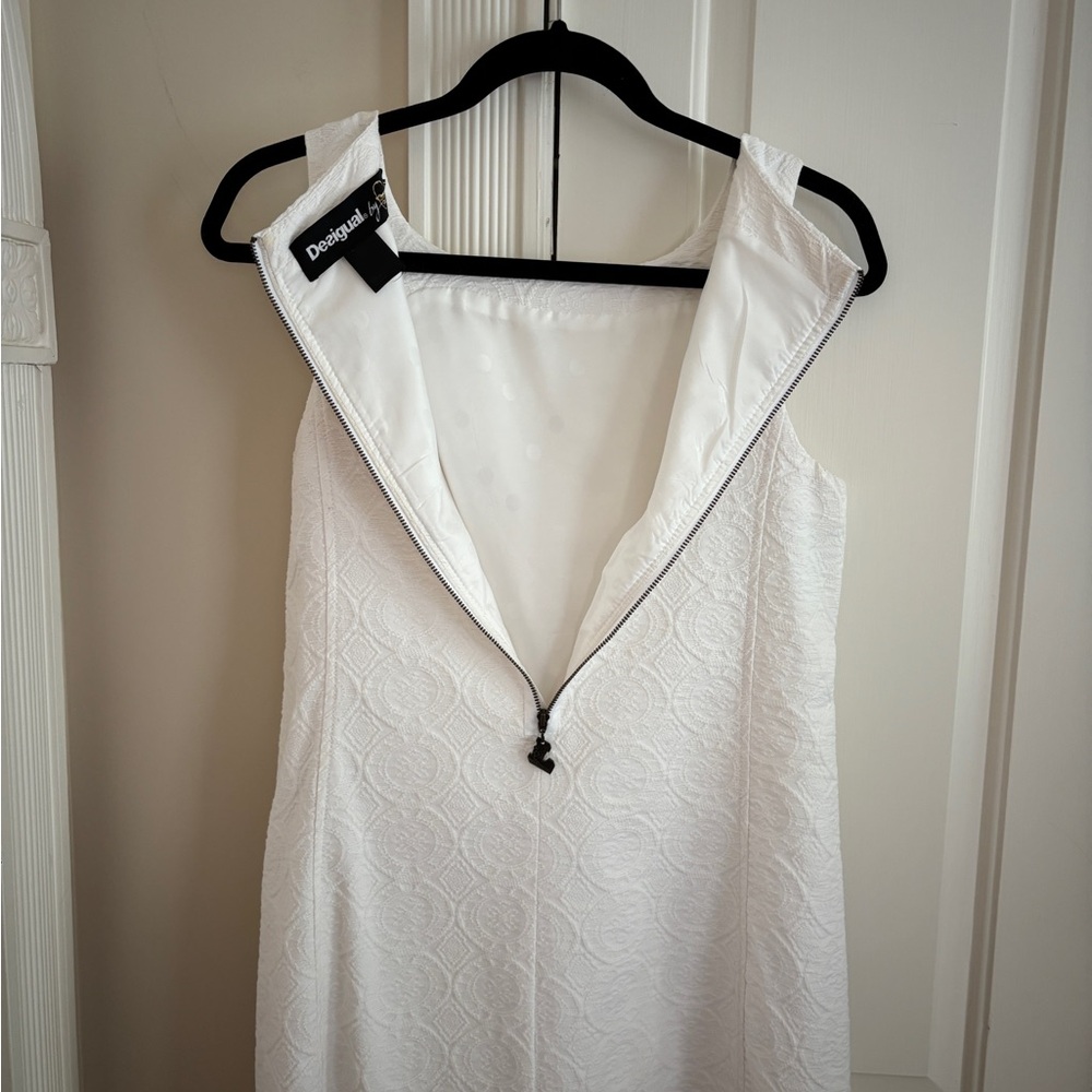 Desigual White Sleeveless Dress with Black Accent Pockets - Picture 6 of 7